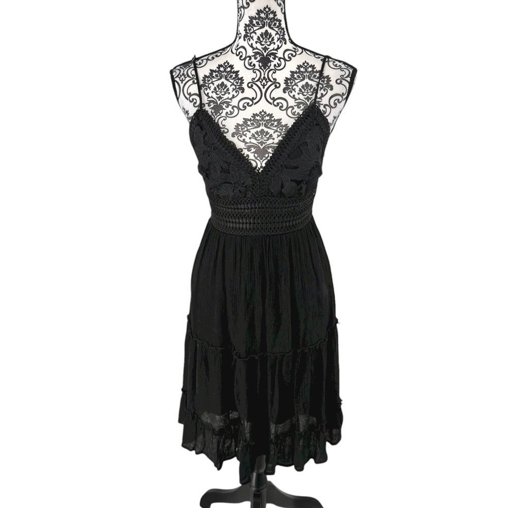 Love Tree Black Tiered Tie-Back Dress with Crochet Bodice Cottagecore fairy, M